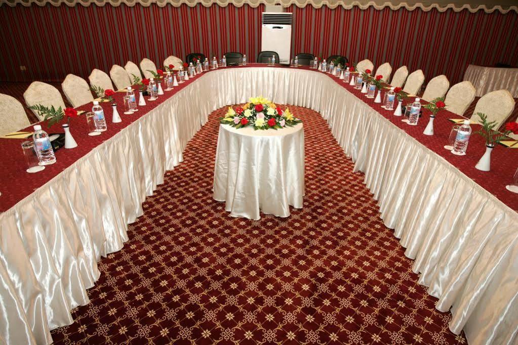 Hotel Dammam Exterior foto