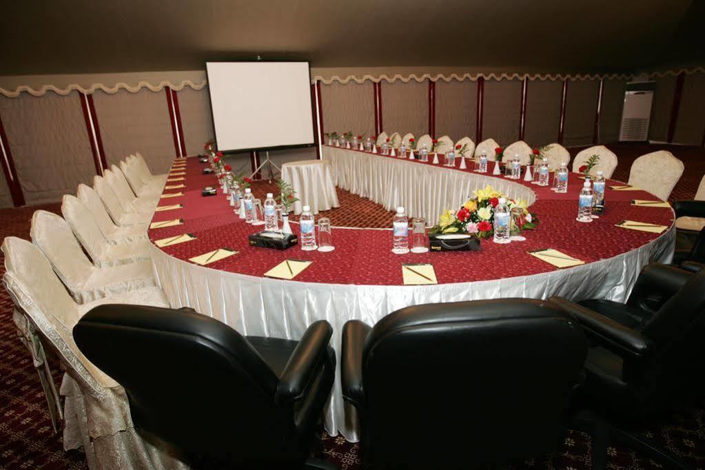 Hotel Dammam Exterior foto